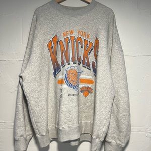 Abercrombie New York Knicks Graphic Oversized Crewneck